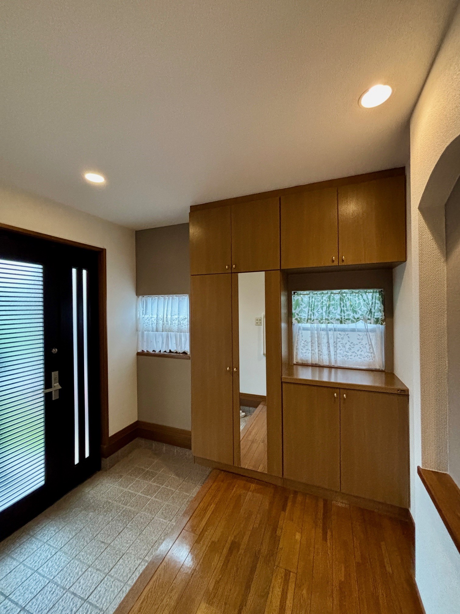 玄関 写真撮影日：10/19/25, 12:00 AM