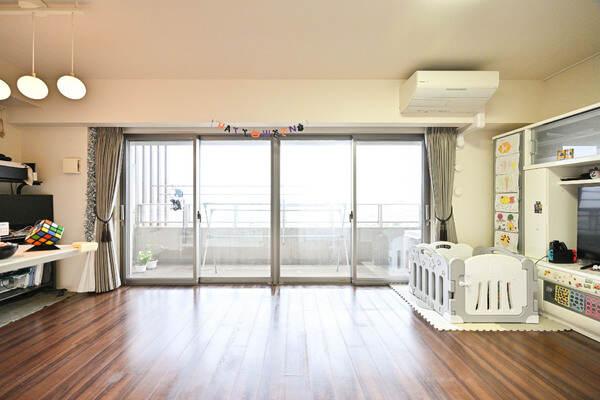 リビング(床暖房有)