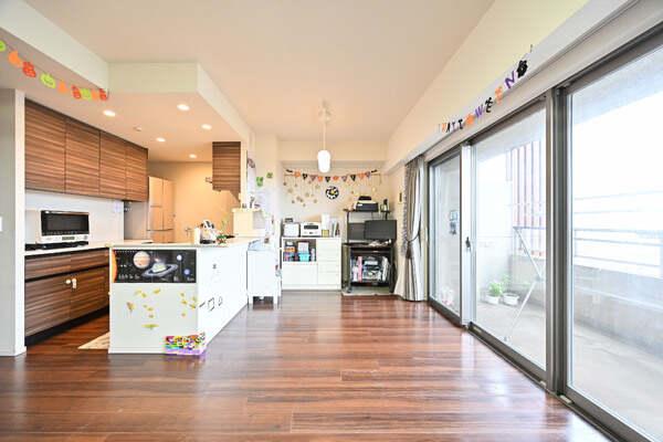 リビング(床暖房有)