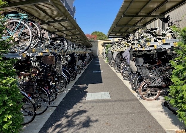 駐輪場 写真撮影日：11/1/25, 12:00 AM