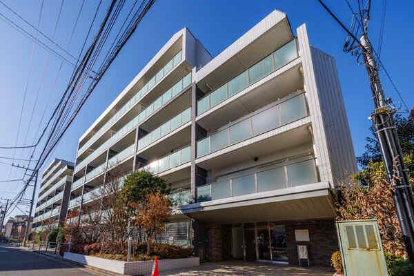 イーストレジデンス外観