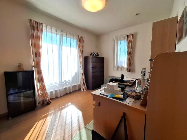 リビング以外の居室  写真撮影日：2026-02-06