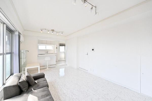 ※販売対象に家具・調度品は含まれません。