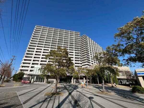 約23600m2の敷地に建つ大型マンション