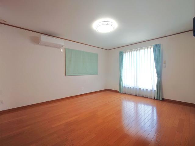 リビング以外の居室  写真撮影日：2026-03-19