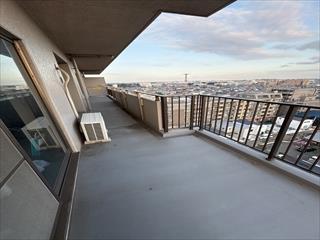 南側バルコニー（令和８年３月撮影）