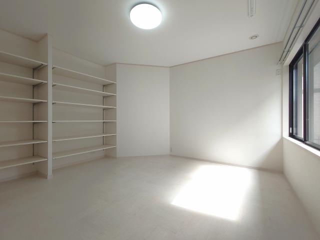 リビング以外の居室  写真撮影日：2026-03-23