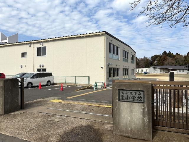 南小学校 300m 写真撮影日：2026-03-23