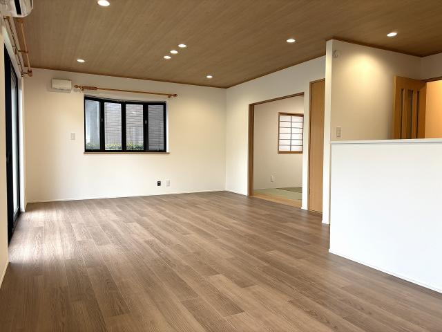 リビング  写真撮影日：2026-04-11