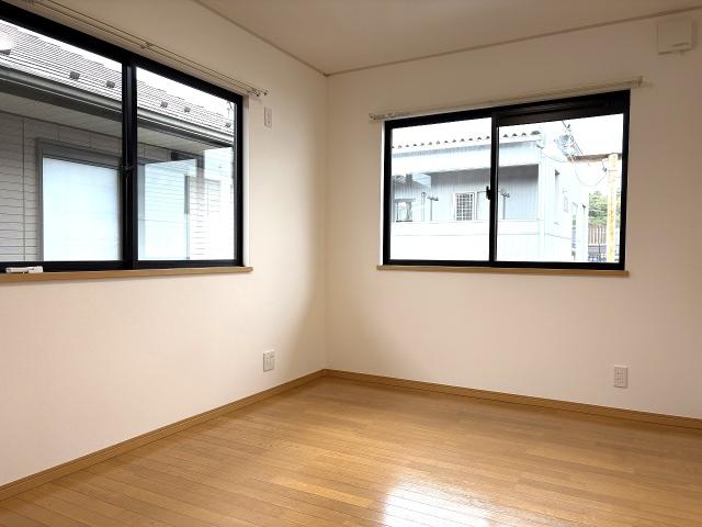 リビング以外の居室  写真撮影日：2026-04-11