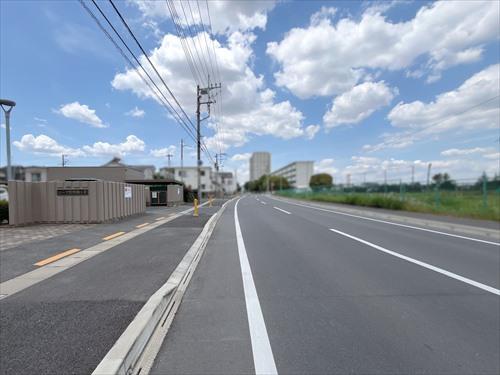 前面道路（２０２６年５月撮影）