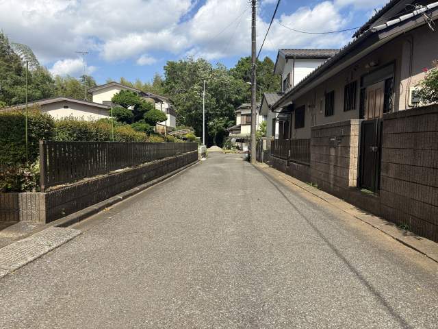 前面道路含む現地写真  写真撮影日：2026-05-16