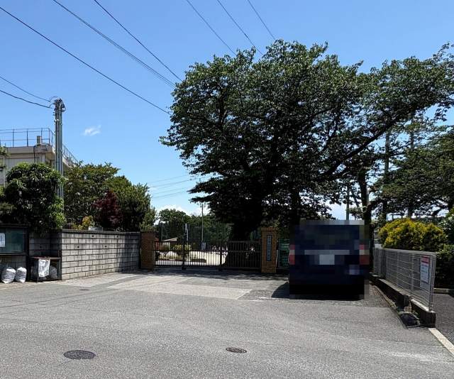 国府台小学校 660m 写真撮影日：2026-05-25