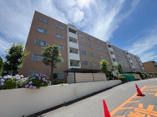 建物外観（２０２６年６月撮影）
