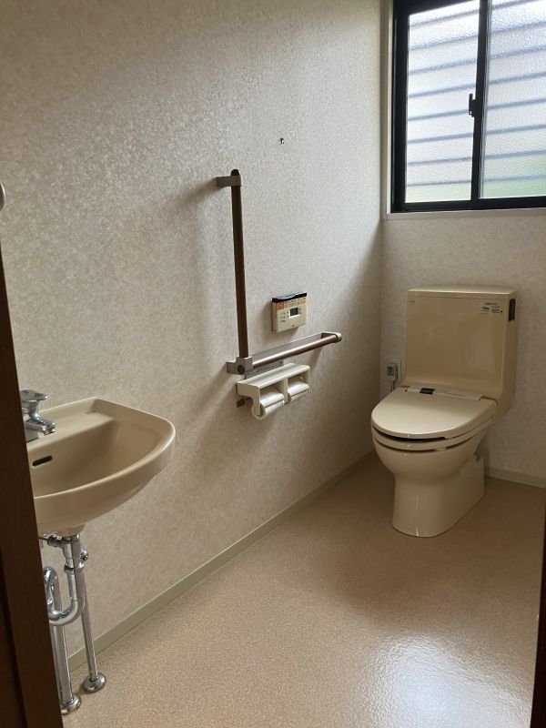 1階トイレ