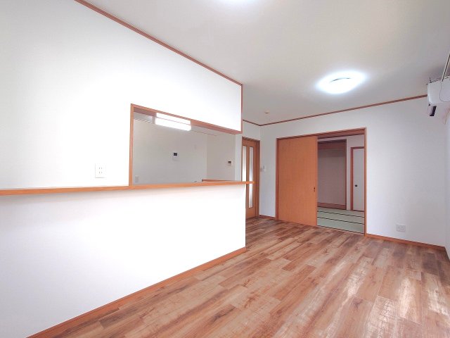 リビング  写真撮影日：2026-08-02