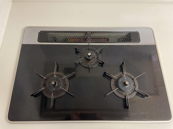 三口コンロ
