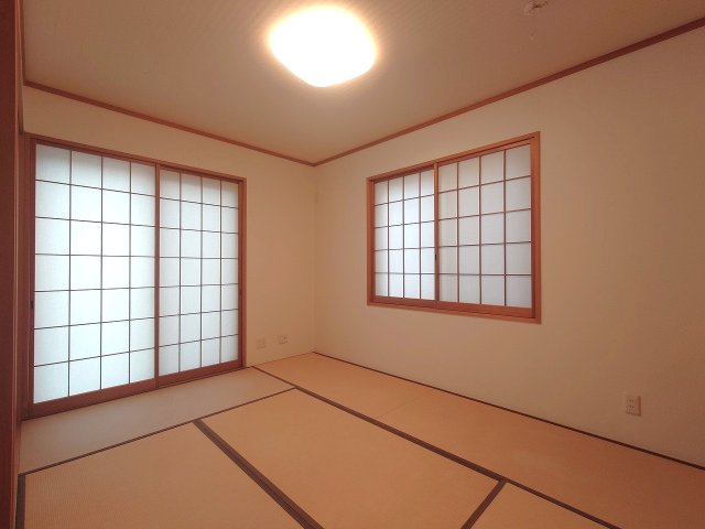 リビング以外の居室  写真撮影日：2026-08-24