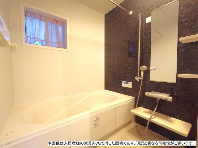 浴室  写真撮影日：2026-10-04