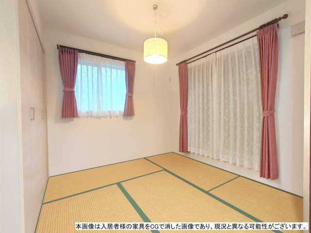 リビング以外の居室  写真撮影日：2026-10-04