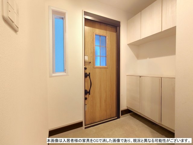 玄関  写真撮影日：2026-10-04