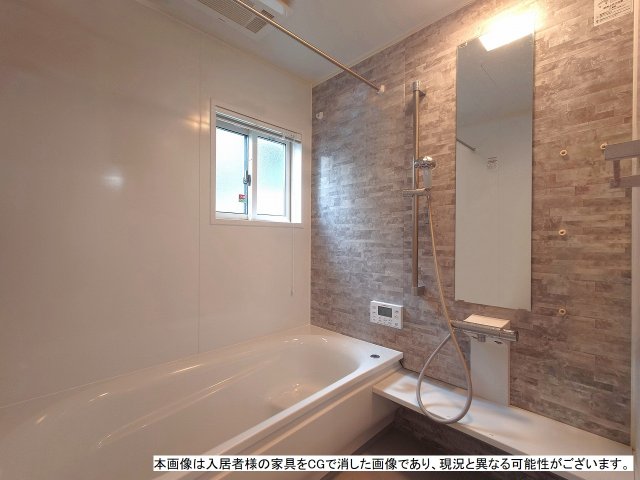 浴室  写真撮影日：2026-10-09
