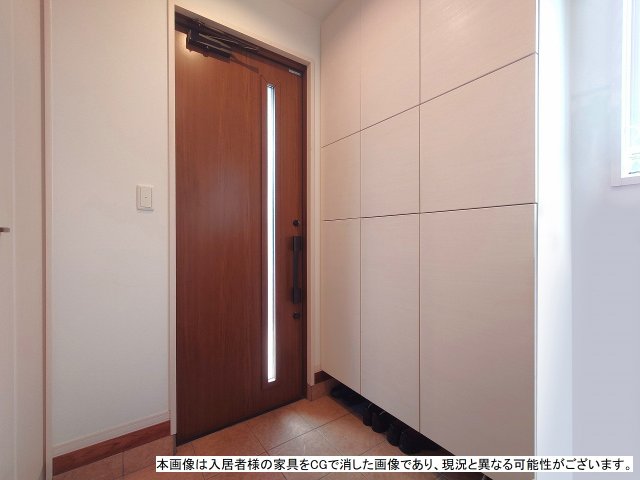 玄関  写真撮影日：2026-10-09