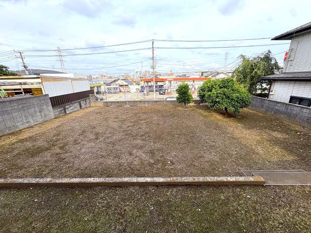 庭  写真撮影日：2026-10-24