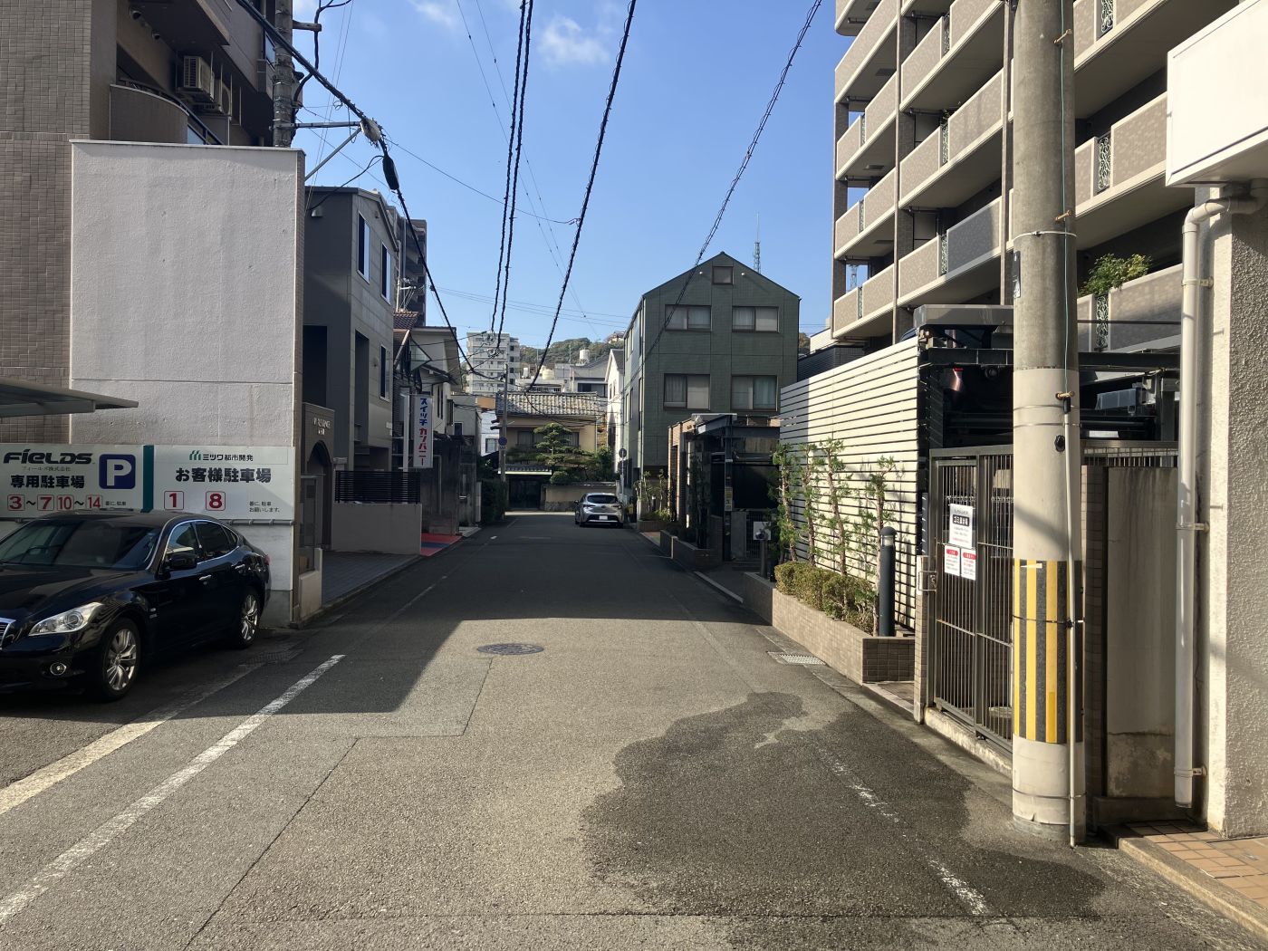 南側道路 写真撮影日：12/8/25, 12:00 AM