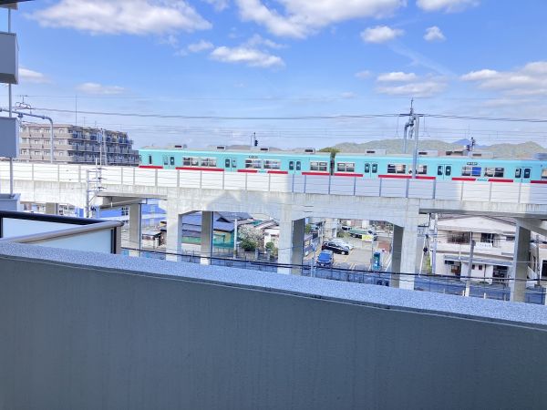 住戸からの眺望写真  写真撮影日：2025-03-08