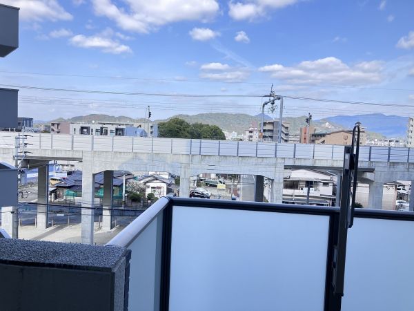 住戸からの眺望写真  写真撮影日：2025-03-08