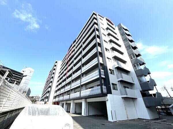 現況居住中ですが、物件の詳細やご見学のご希望等、詳しくはお気軽にお問い合わせくださいませ。