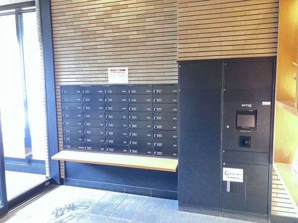 エントランス  写真撮影日：2025-03-14