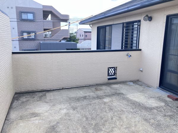 バルコニー  写真撮影日：2025-04-21