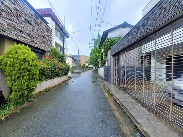前面道路含む現地写真  写真撮影日：2025-06-14