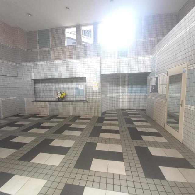 ロビー  写真撮影日：2025-07-19