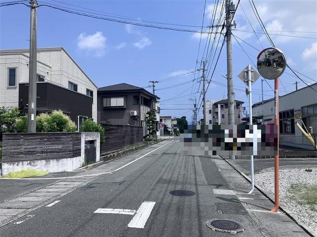 前面道路含む現地写真  写真撮影日：2025-07-25