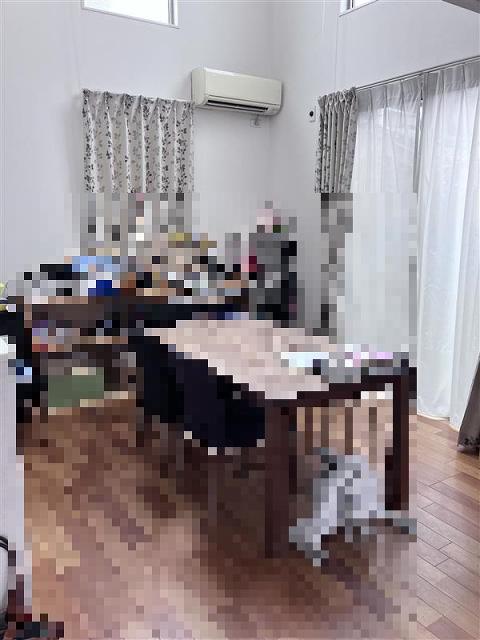 リビング  写真撮影日：2025-09-27