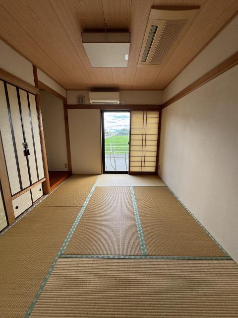 リビング以外の居室  写真撮影日：2025-07-25