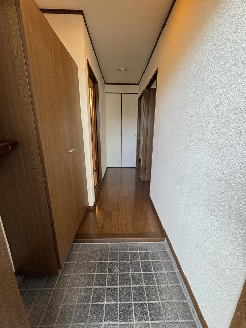 玄関  写真撮影日：2025-08-01