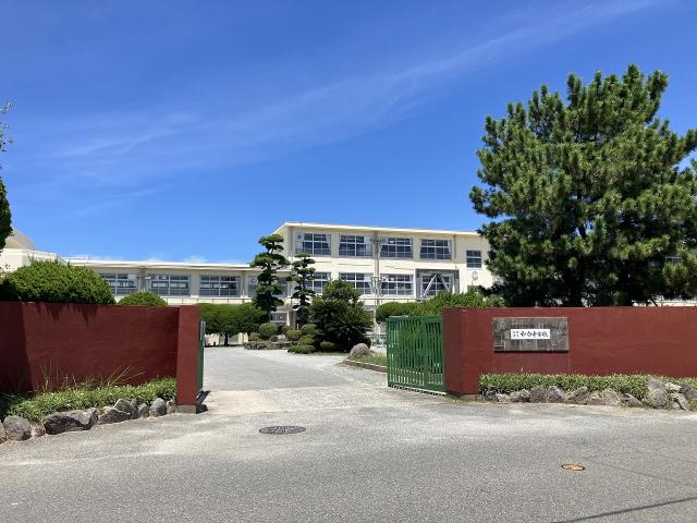 和白中学校 660m 写真撮影日：2025-08-01