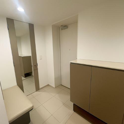 玄関  写真撮影日：2025-08-24