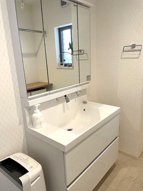 洗面台・洗面所  写真撮影日：2025-10-06