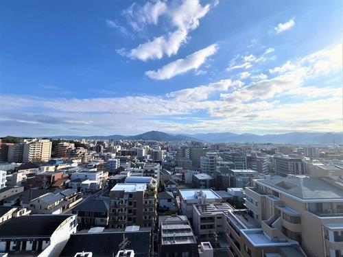 バルコニーからの眺望（日中）