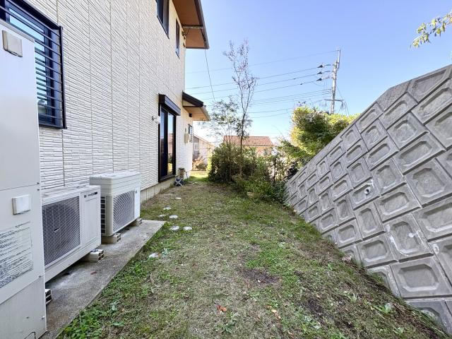 庭  写真撮影日：2025-11-10