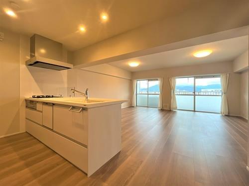 ＬＤＫ　約２２．５帖