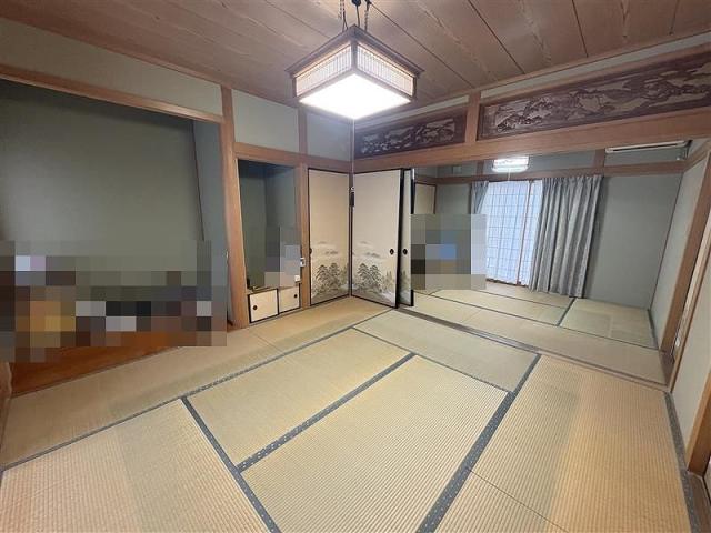 リビング以外の居室  写真撮影日：2025-11-28