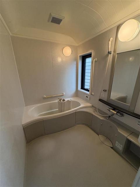 浴室  写真撮影日：2025-11-28