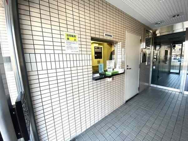 管理会社による日勤管理が実施されており、マンション内はお手入れ・管理がいきわたっています。