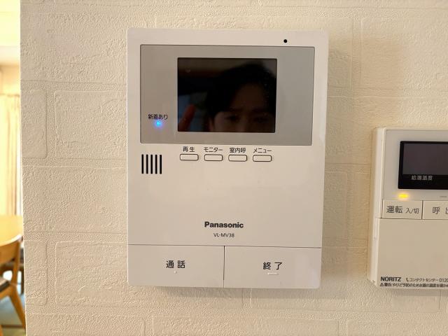 リビング  写真撮影日：2025-11-28